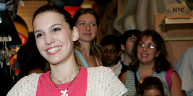 christy carlson romano