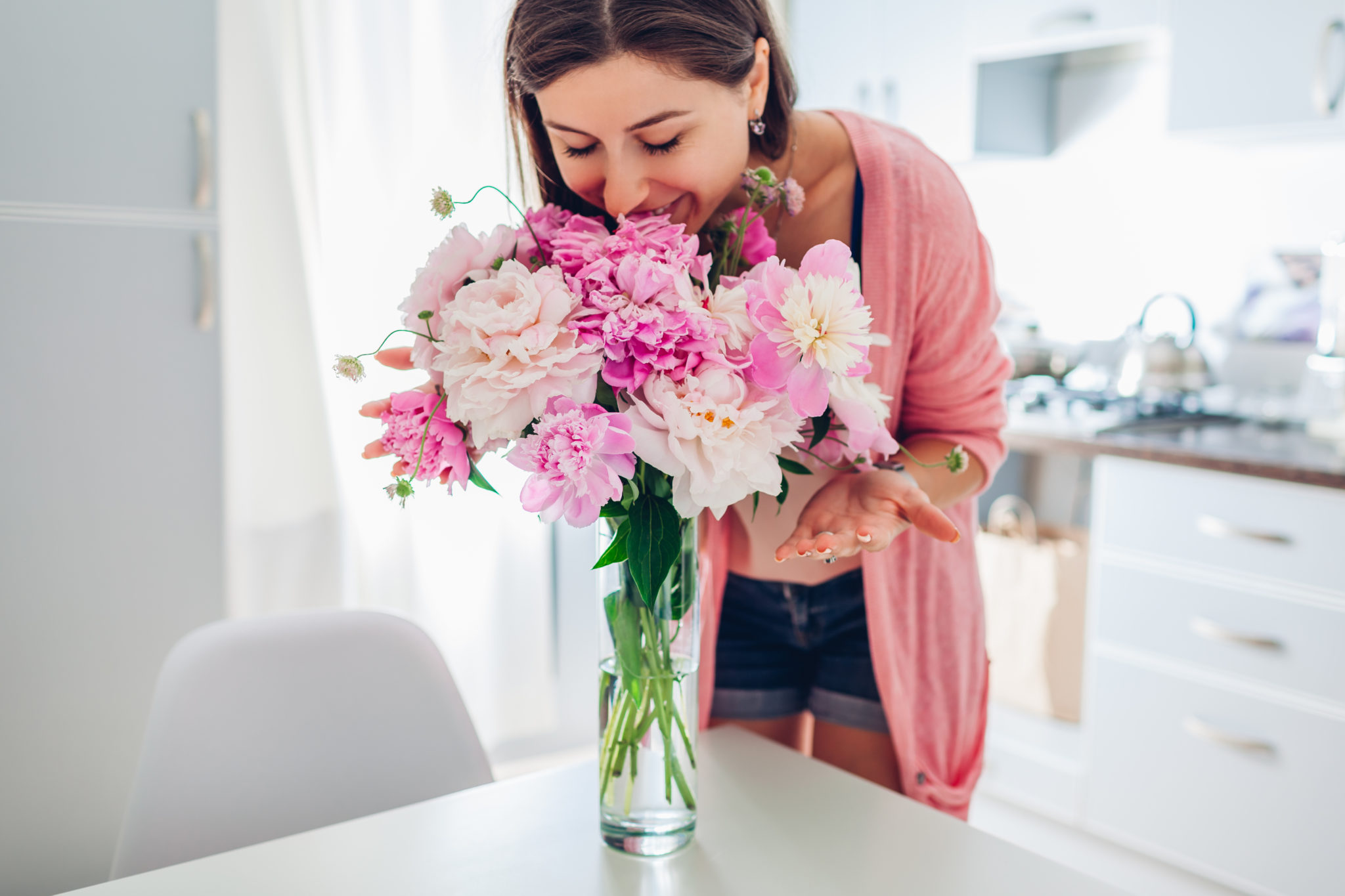 How to Get Peonies to Open: Florist Tricks Revealed